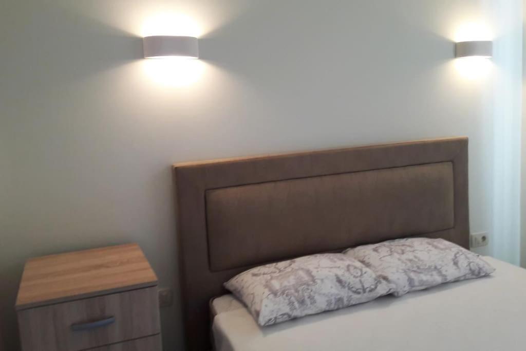 2Br Apartment With Pool 코토르 외부 사진