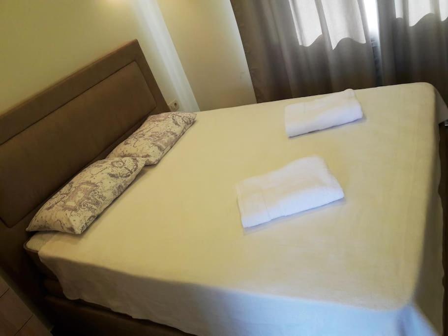 2Br Apartment With Pool 코토르 외부 사진