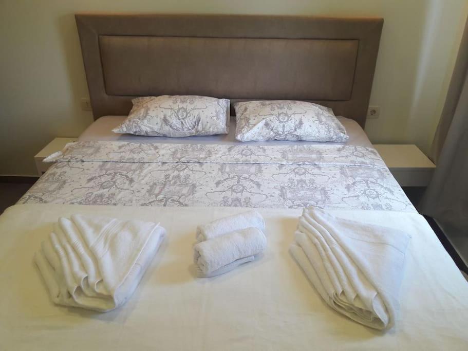 2Br Apartment With Pool 코토르 외부 사진