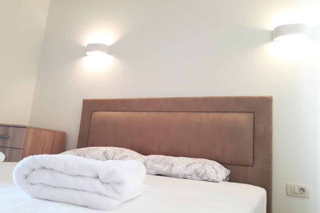 2Br Apartment With Pool 코토르 외부 사진